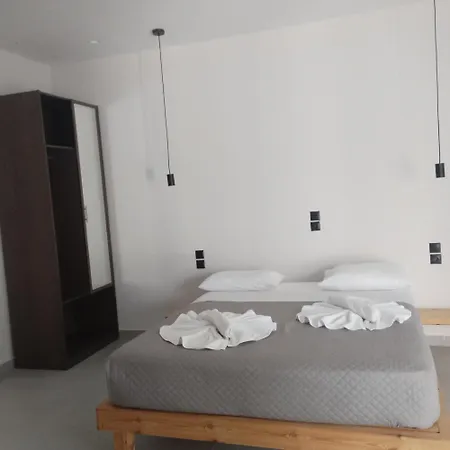 Hotel Zorbas *
