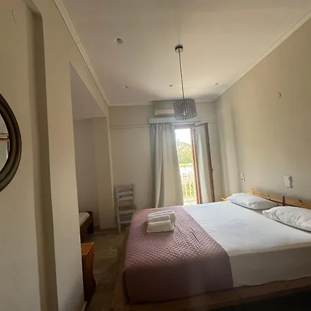 Zorbas Hotel Soúgia