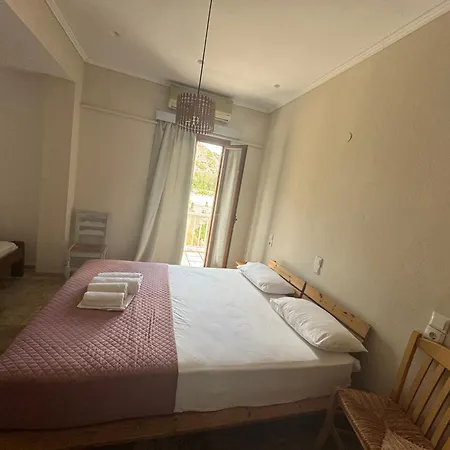 Zorbas Hotel Soúgia